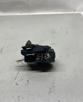 Headlight/headlamp level sensor