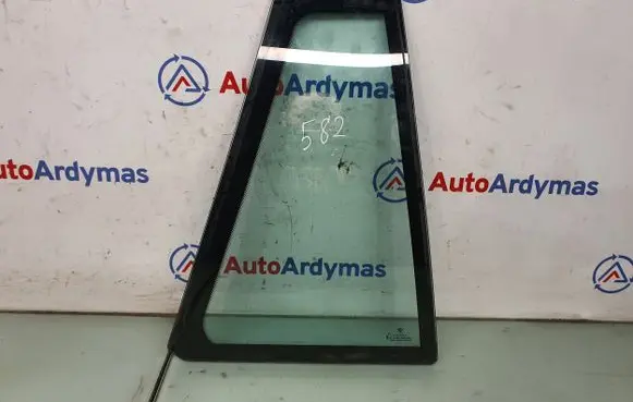 Rear vent window glass