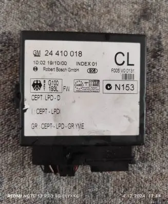 Opel Zafira A Comfort/convenience module 24410018 F005V00131