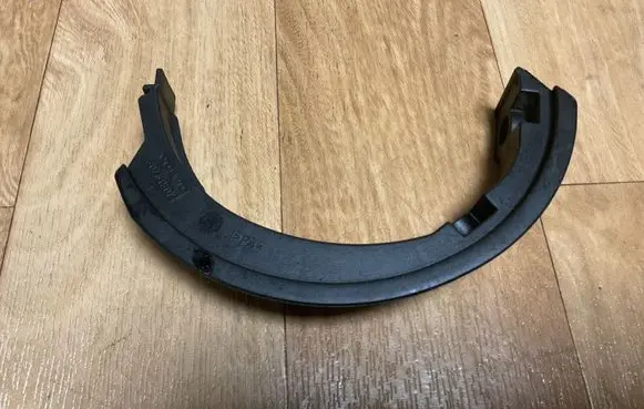 Volvo V70 Timing belt guard (cover) 30731907