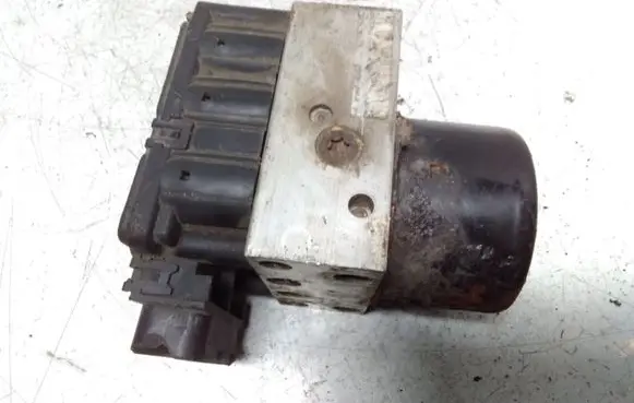 Renault Twingo I ABS Pump 10094814013 8200034011A 3X0658