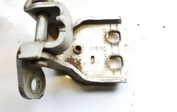 Chrysler Pacifica Rear door lower hinge 4180ac