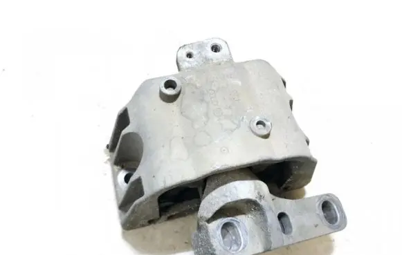 Volkswagen Golf IV Engine mount bracket 1j0199262bf