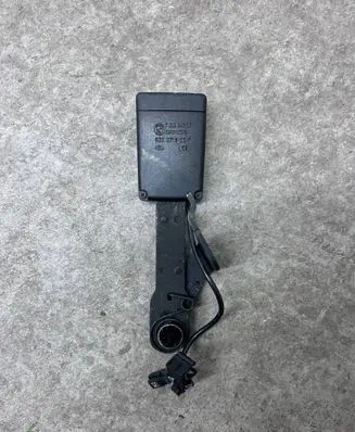 BMW 6 G32 Gran Turismo Rear seatbelt buckle 7382247