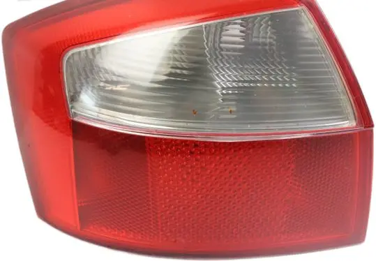 Audi A4 S4 B6 8E 8H Rear/tail lights 008330