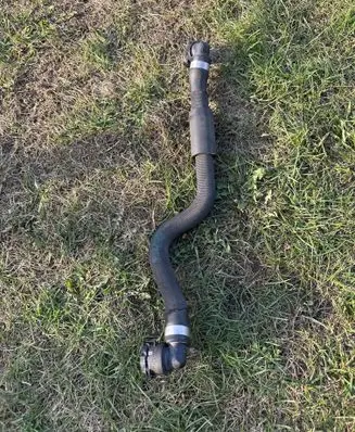 BMW 7 G11 G12 Engine coolant pipe/hose