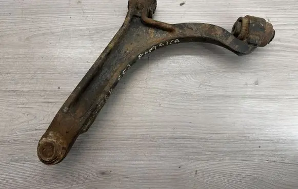 Chrysler Pacifica Front lower control arm/wishbone