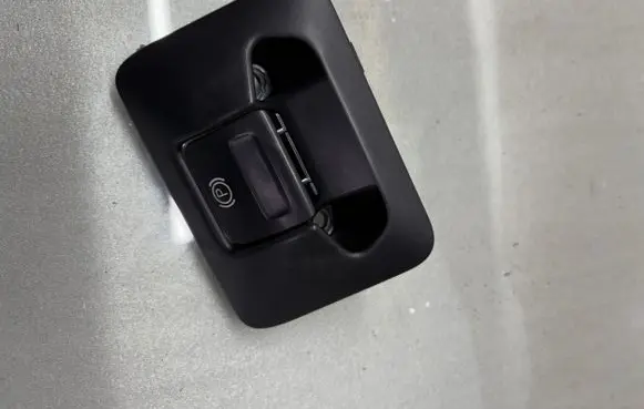 Volvo V60 Hand parking brake switch 31433500