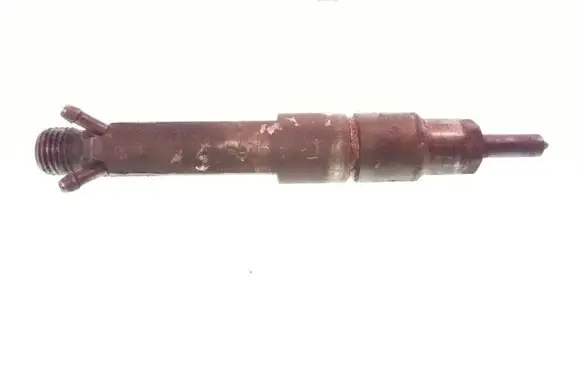 Volkswagen PASSAT B5 Fuel injector 028130201T