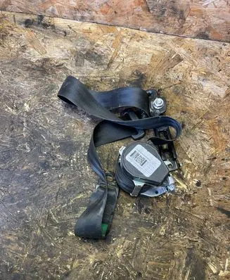 Fiat Ducato Front seatbelt 735521571