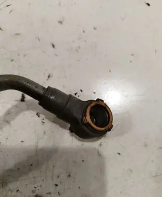 Peugeot Partner Turbo turbocharger oiling pipe/hose