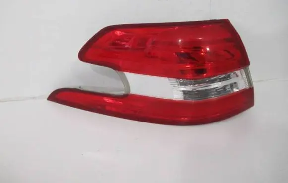Peugeot 308 Rear/tail lights 9678093980