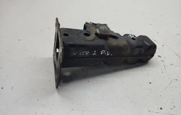 Mercedes-Benz Vito Viano W447 Front bumper shock/impact absorber A447620009570
