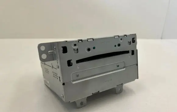 Opel Astra J Radio/CD/DVD/GPS head unit 13334053 M1G475171A