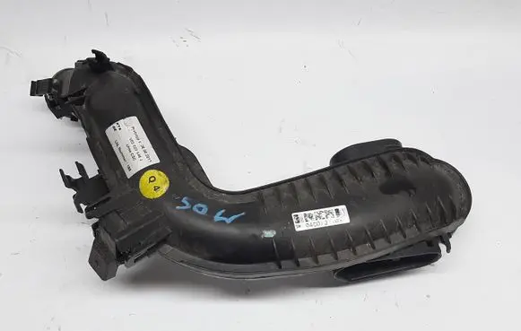 Volkswagen Golf VII Intercooler hose/pipe 04E145875C