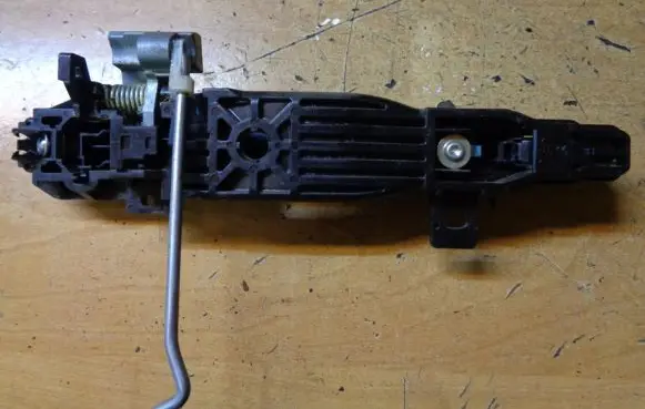 Mazda 2 Rear door exterior handle