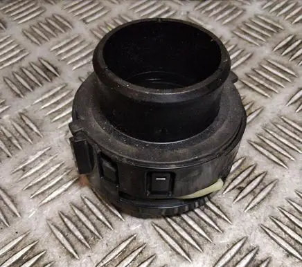 Mazda CX-5 Engine coolant pipe/hose