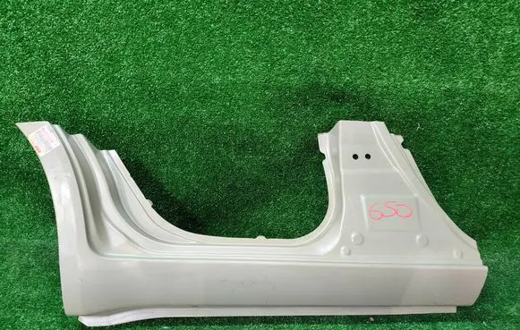 Suzuki Splash Sill