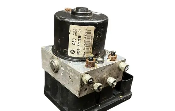 BMW 3 E90 E91 ABS Pump 6789301 3451678783601