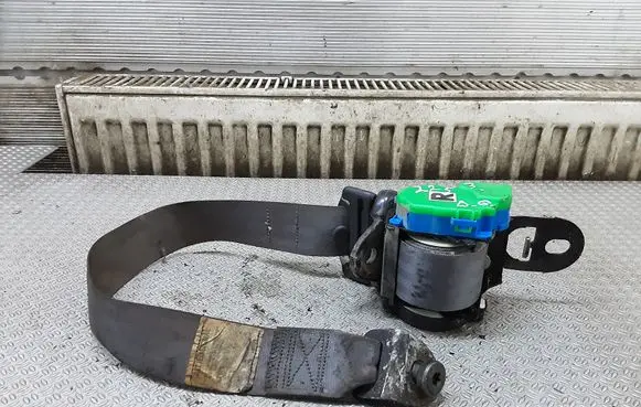 Jeep Grand Cherokee (WJ) Rear seatbelt