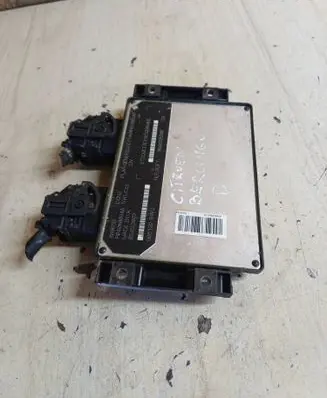 Citroen Berlingo Engine control unit/module 9648225280 R04080034A 05022003