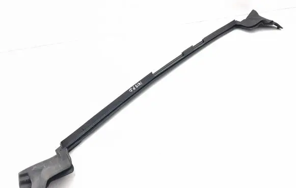 Mercedes-Benz EQE v295 Rubber seal front door window/glass A2957250200