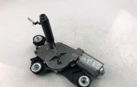 Volvo V50 Wiper motor 30763683