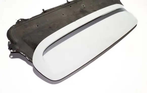 Subaru Legacy Bonnet wind deflector 