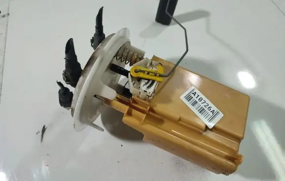 Citroen C5 Fuel level sensor 
