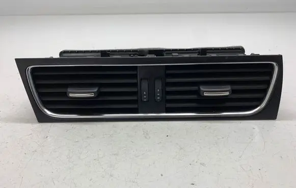 Audi A4 S4 B8 8K Dash center air vent grill 8T1820951B