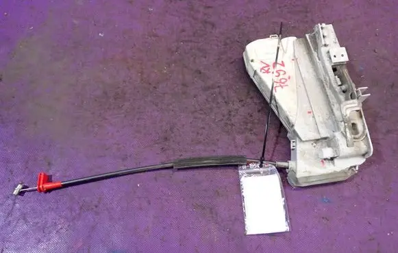 Ford Galaxy Front door lock