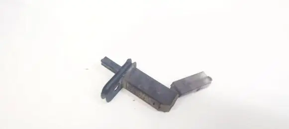 Audi 100 S4 C4 Front door sensor 8939475618
