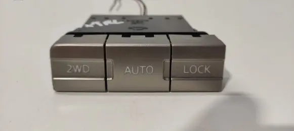 Nissan X-Trail T30 Differential lock switch 