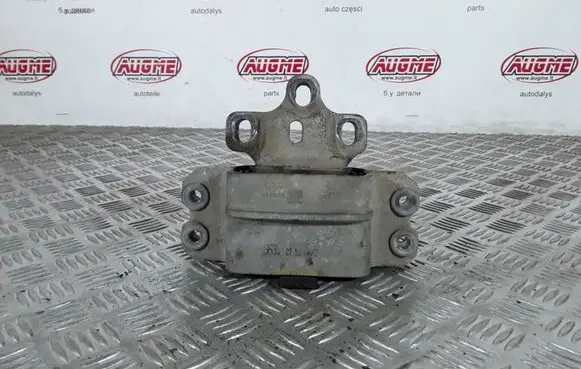 Volkswagen PASSAT B6 Engine mount bracket 1K0199555T