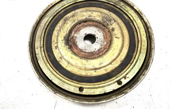 Volvo V50 Crankshaft pulley 9643354180