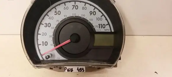 Peugeot 107 Speedometer (instrument cluster) 838000H070C 838000H070 563010U