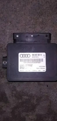 Audi A4 S4 B8 8K Hand brake control module 8K0907801N 8K0907801J