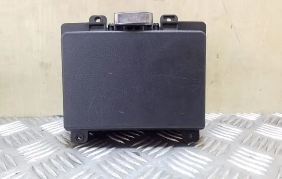 Chevrolet Captiva Glove box central console 