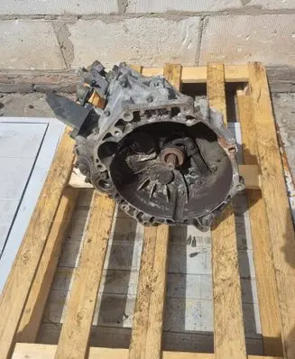Mini One - Cooper R50 - 53 Manual 5 speed gearbox 2850029310
