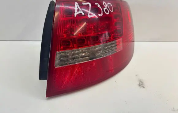 Audi A6 S6 C6 4F Rear/tail lights 89094150 043847 89094150066F