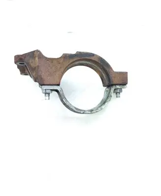 Ford Focus Driveshaft support bearing bracket BV613K305TA R33JA