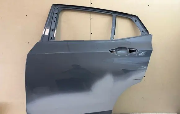 BMW X2 F39 Rear door