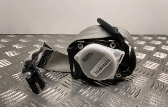 Audi A7 S7 4G Rear seatbelt 4G8857805G