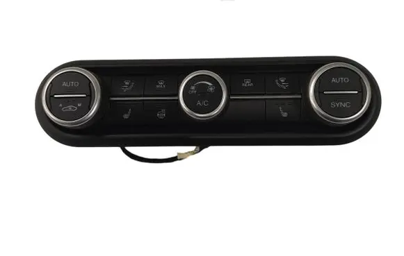 Alfa Romeo Giulia Climate control unit 01561506110