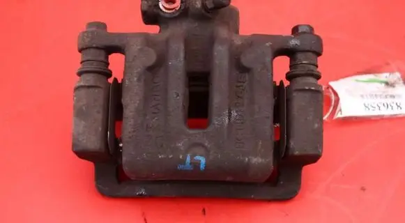 Chevrolet Captiva Rear brake caliper