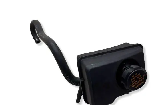 Volvo XC90 Power steering fluid tank/reservoir 8671269