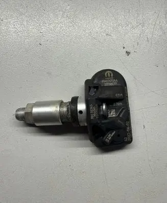 Dodge Challenger Tire pressure sensor 68487472AA 22F88C77