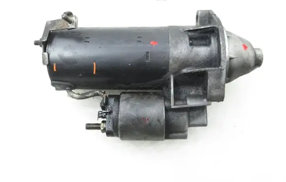 Volkswagen PASSAT B5 Starter motor 068911024G