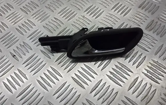 Volkswagen Golf Plus Rear door interior handle trim BRAK