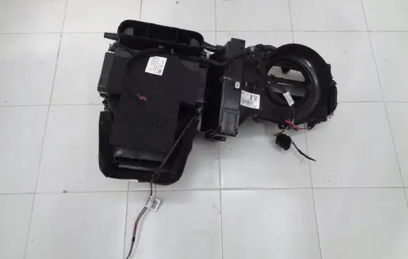 Volkswagen Polo V 6R Interior heater climate box assembly 6C1816001Q 0117652 ED967004